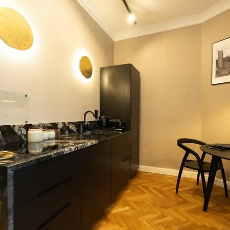 Goldline Premium Center Varşova